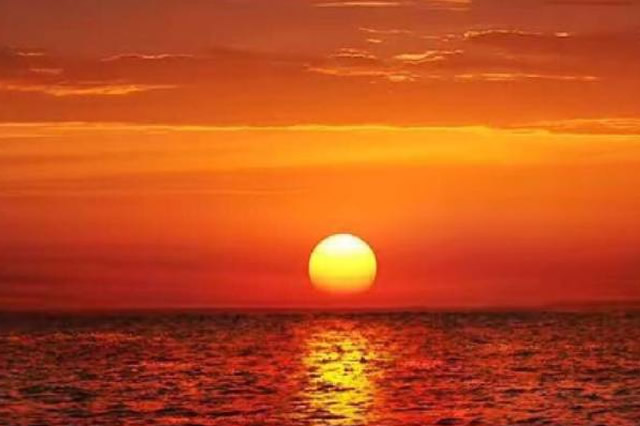 八一我心灵的港湾,八一我心灵的憩息地,愿你永远就像初升的太阳——红
